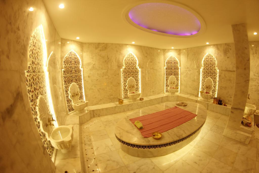 Adams Hotel Kuwait City Екстер'єр фото